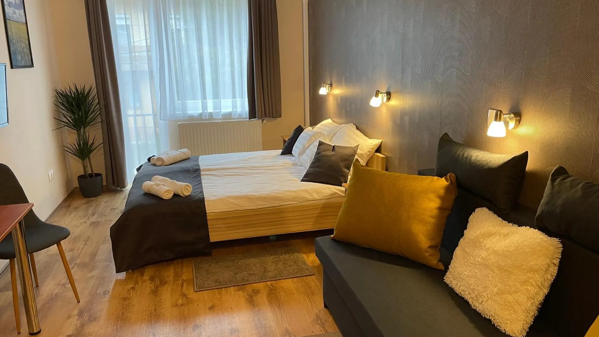 Angel'S Vendeghaz Hotel Eger Guest house