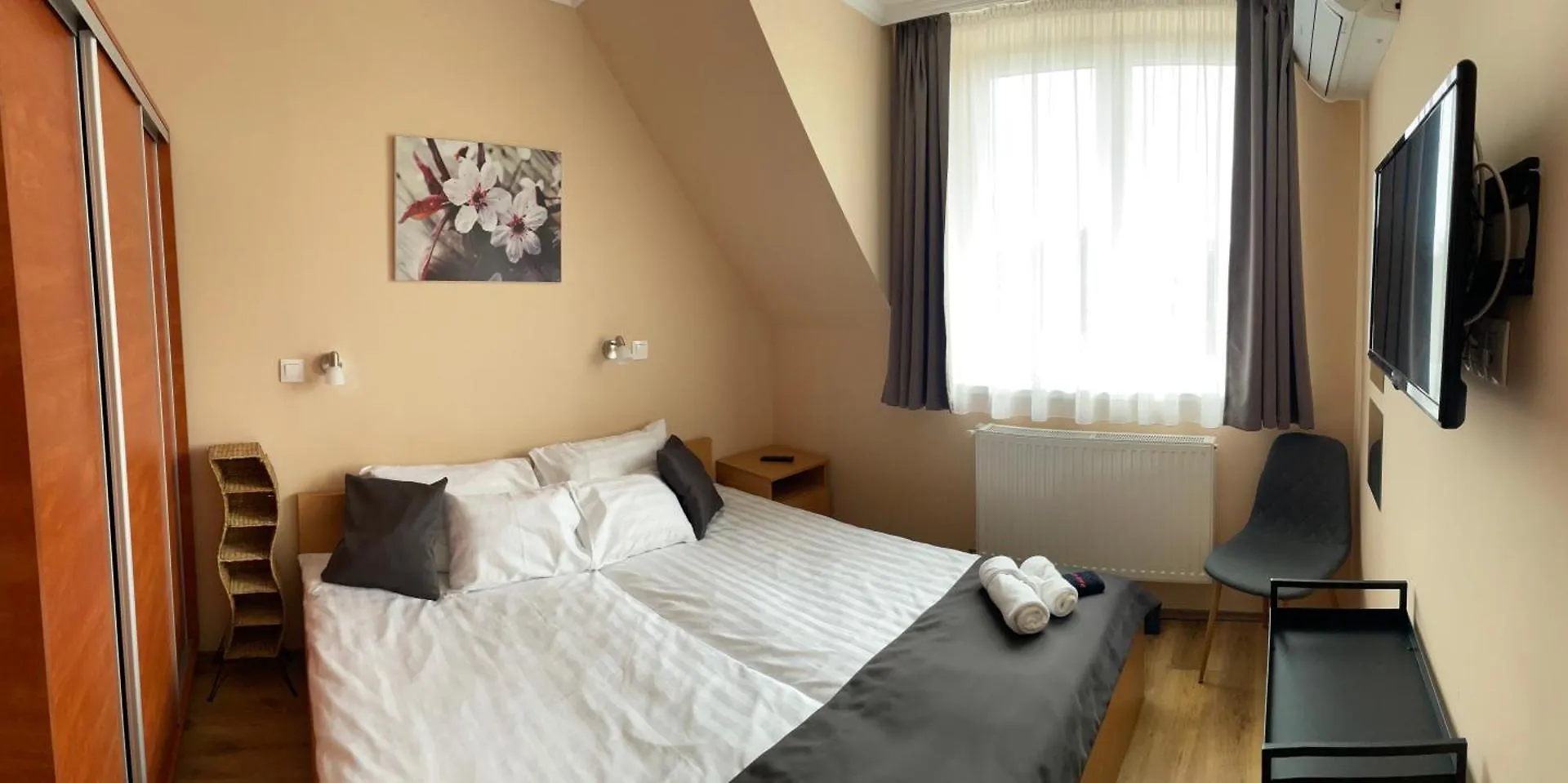 Angel'S Vendeghaz Hotel Eger